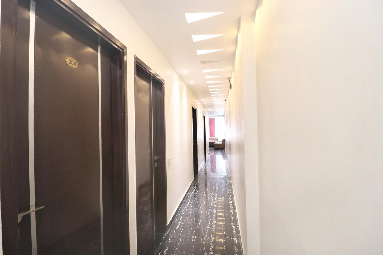 Oyo 14829 Hotel J Cruise لوديانا المظهر الخارجي الصورة